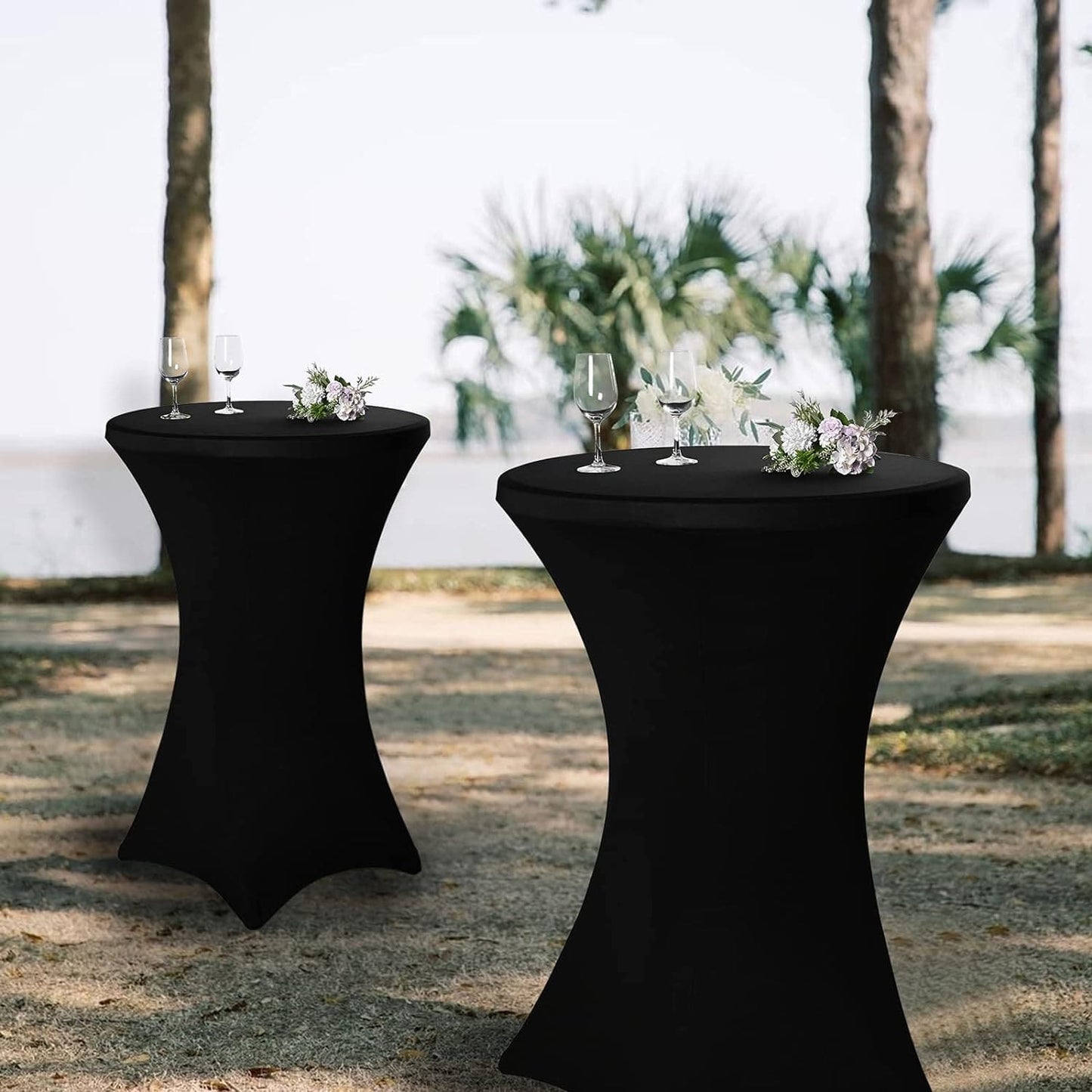 6 Pack Cocktail Corners Tablecloth 32"