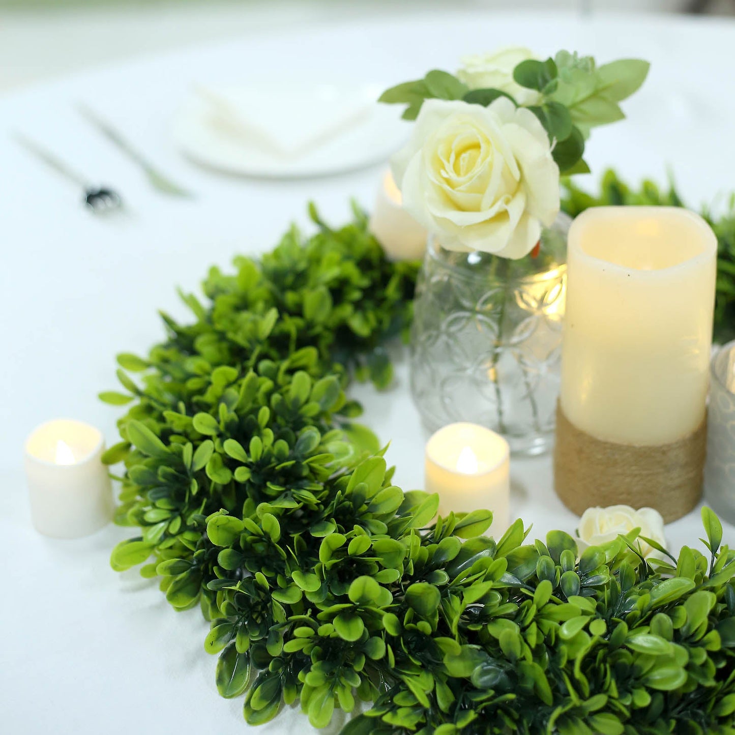 2 Pack Green Artificial Lifelike Boxwood Leaf Spring Wreaths 21"
