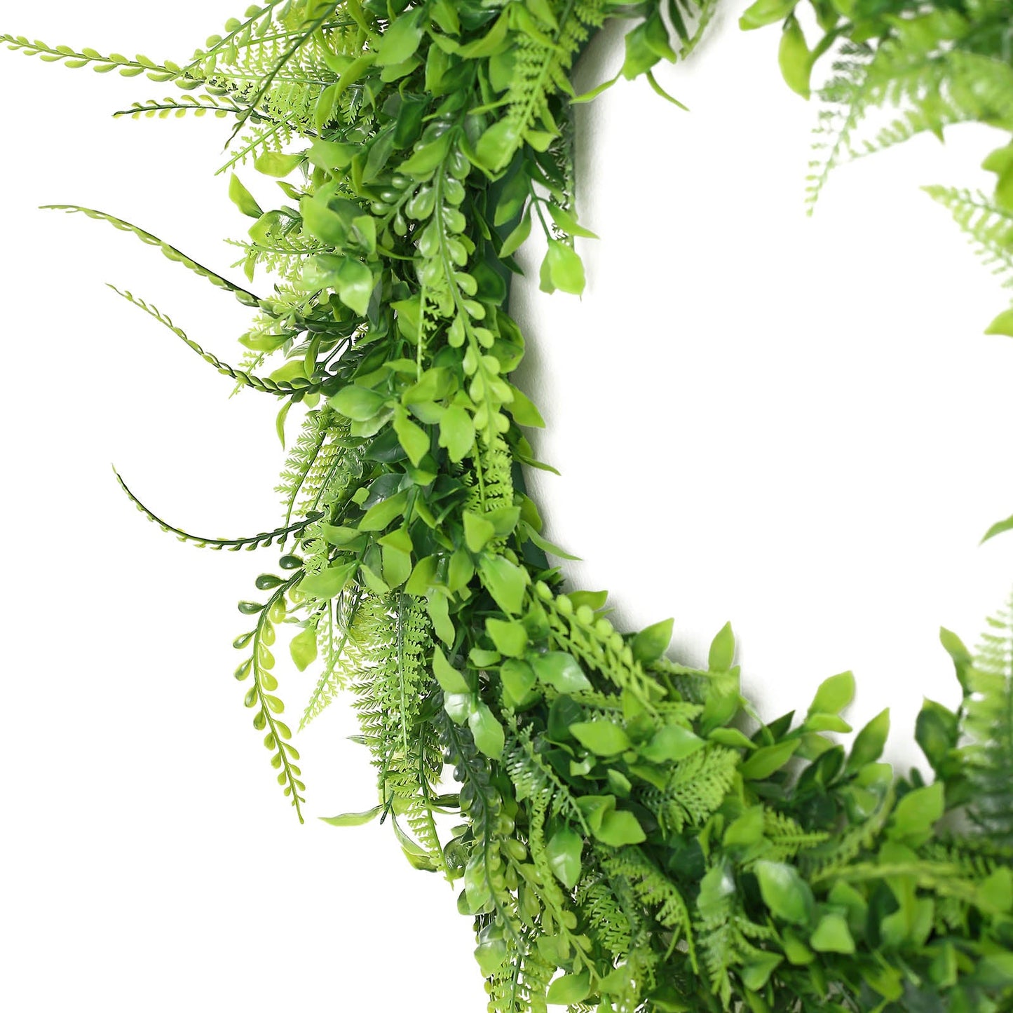 2 Pack Green Artificial Lifelike Boxwood Fern Mix Spring Wreaths 22"