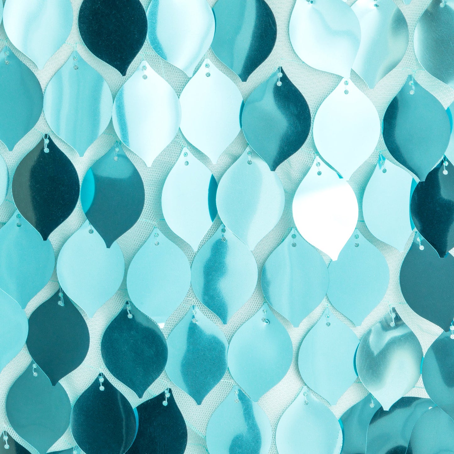 Leaf Payette Sequin Tablecloth 90"x132" Rectangular - Turquoise